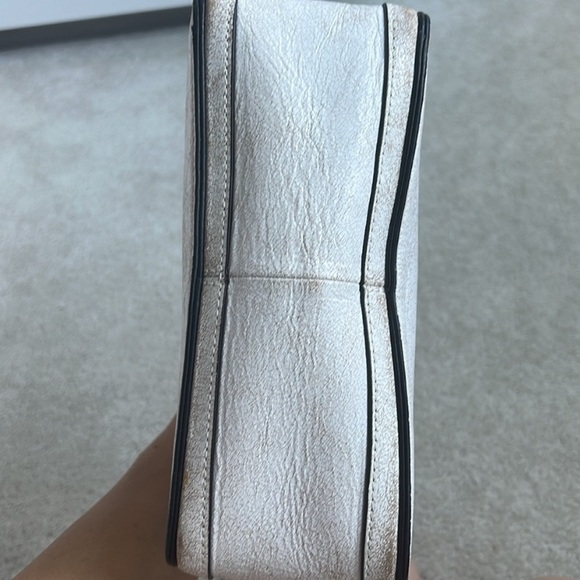 Marc Jacobs Box Bag Distressed Print - Picture 8 of 9